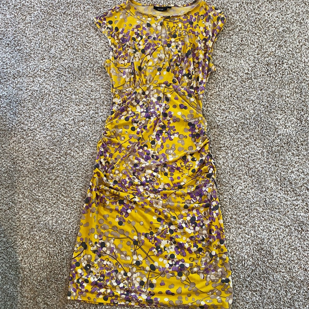 COPY - Apt 9 keyhole Mid Length dress